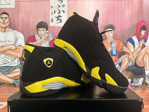 Negro y amarillo 40-47